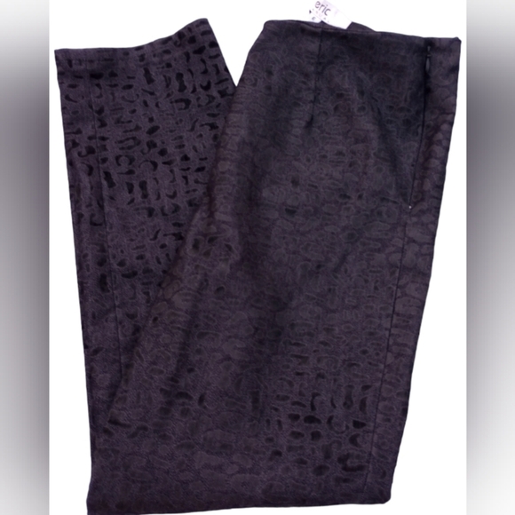 Black animal print pants size 6 Eric Casual Trousers tapered reinforce waistband - Picture 4 of 5